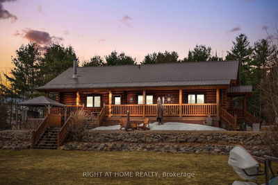 121 Muskie Lane, Golden Lake - North Algona/Wilberforce Twp image-0-3
