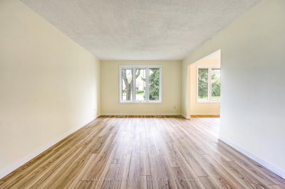 38 Copperfield Crt, Sarnia - Sarnia image-0-4