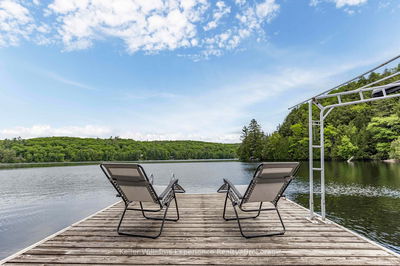 1077 Friendship Lane, Algonquin Highlands - Sherborne image-0-2