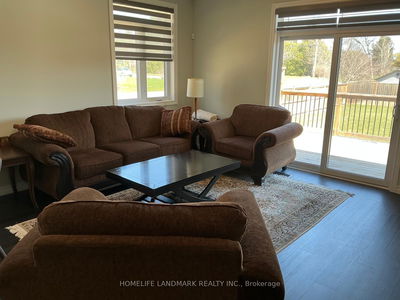 18 Lakewood Cres, Ingleside - Murray Ward image-0-3