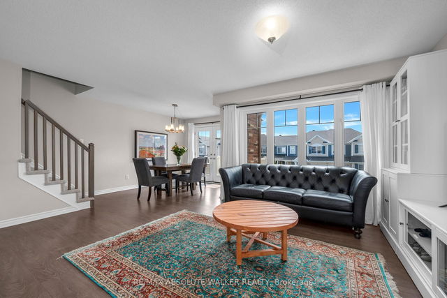 73 Buffalograss Crescent