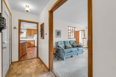 90 Marlborough Rd, Guelph - Riverside Park image-0-2