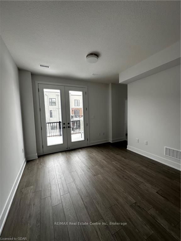Room1