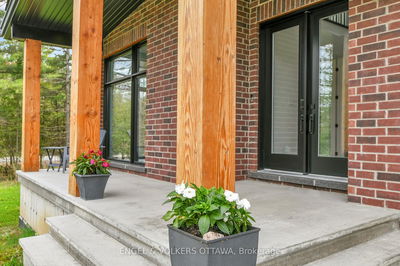 2068 RICHMOND Rd, Smiths Falls - Beckwith Twp image-0-3