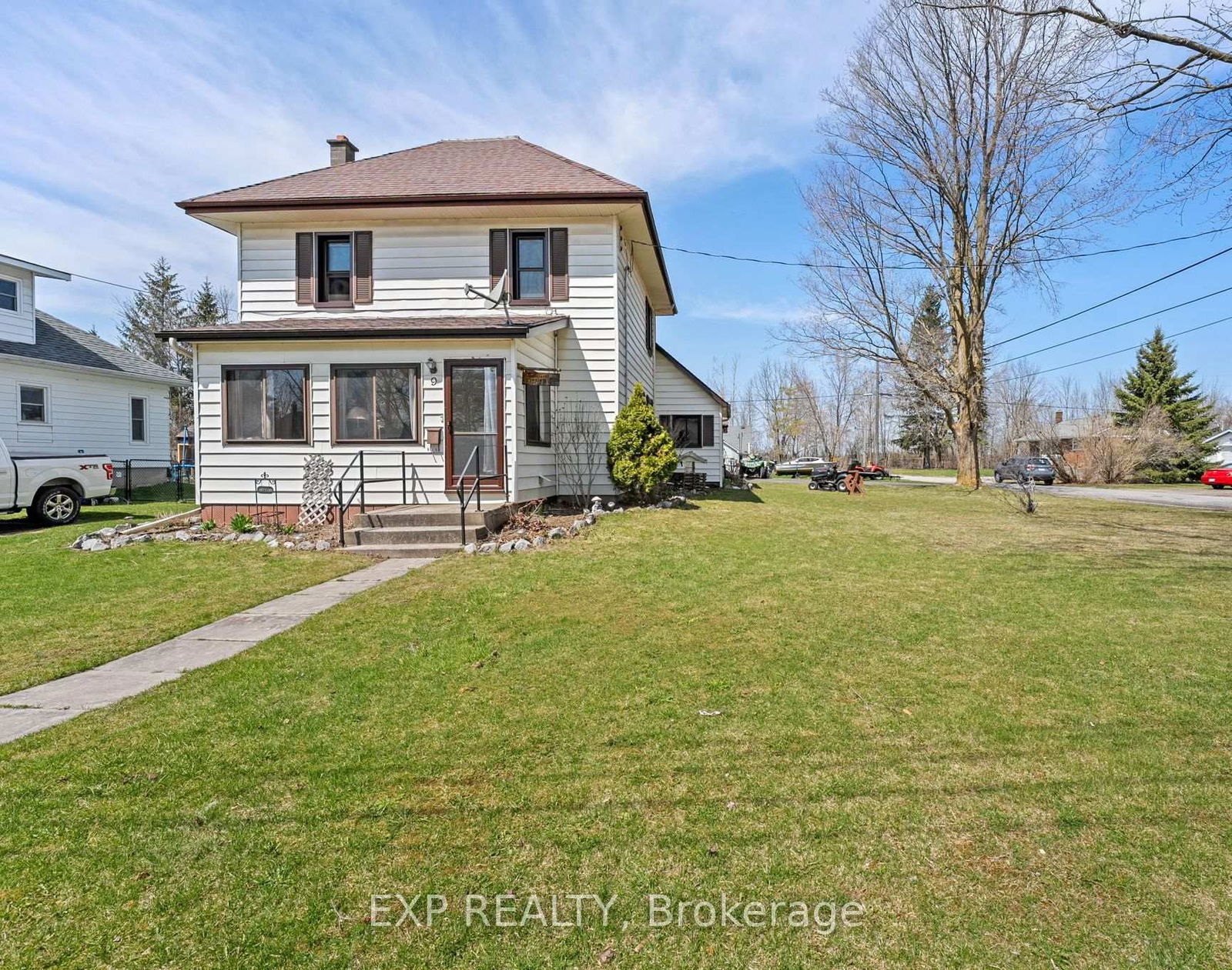 Property at 9 Victoria