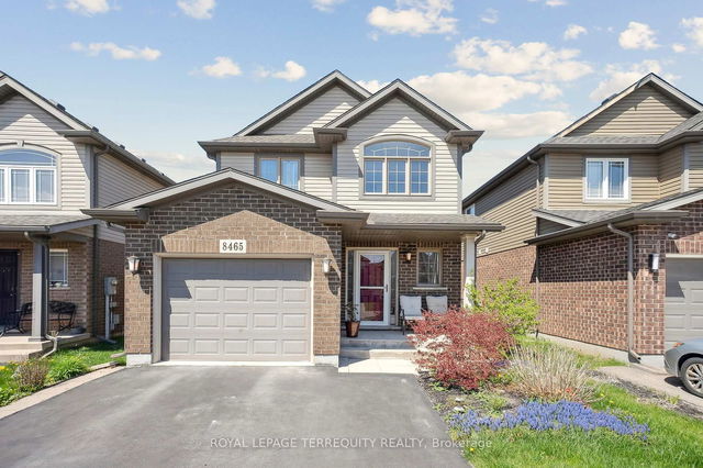 8465 Kelsey Crescent