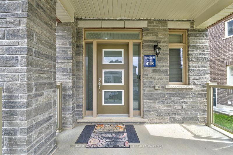 11 Trailbank Gdns, Hamilton, L8B 1Z3 | Image 3