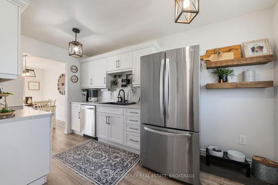 23 Stanley Dr, Port Hope - Port Hope image-0-3
