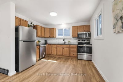 32 Enfield Cres, Brantford -  image-0-3