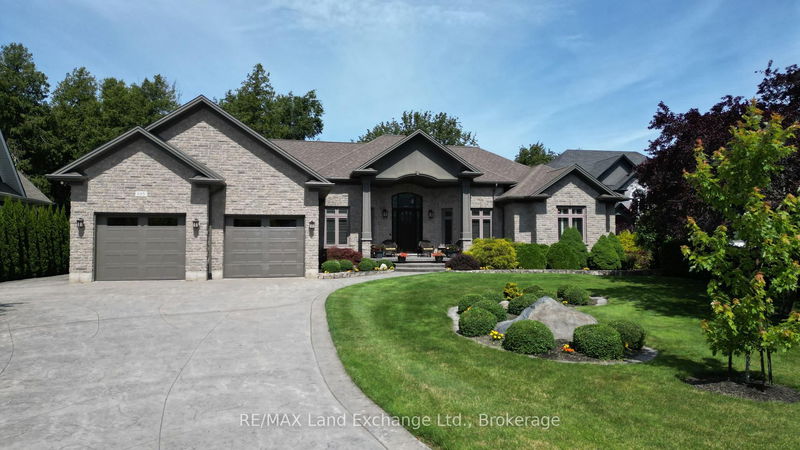 195 Birchwood Ave, Kincardine - Kincardine image-0-0