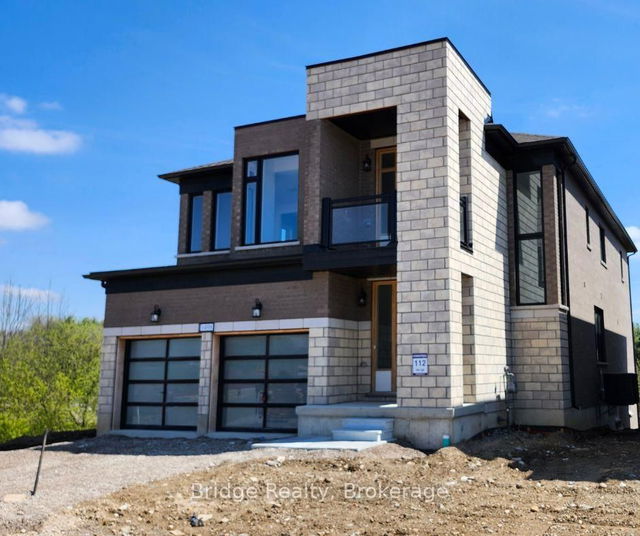1498 UPPER THAMES Drive