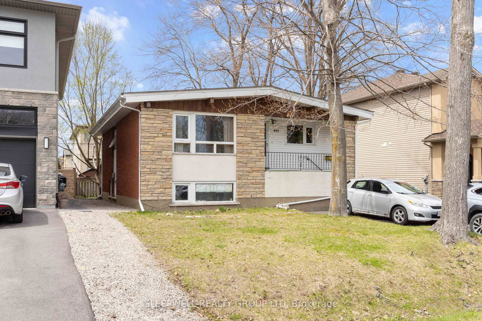 Detached House for sale at 844 Norton Avenue, Ottawa, Queensway Terrace North, K2B 5P6 - MLS: X12133398