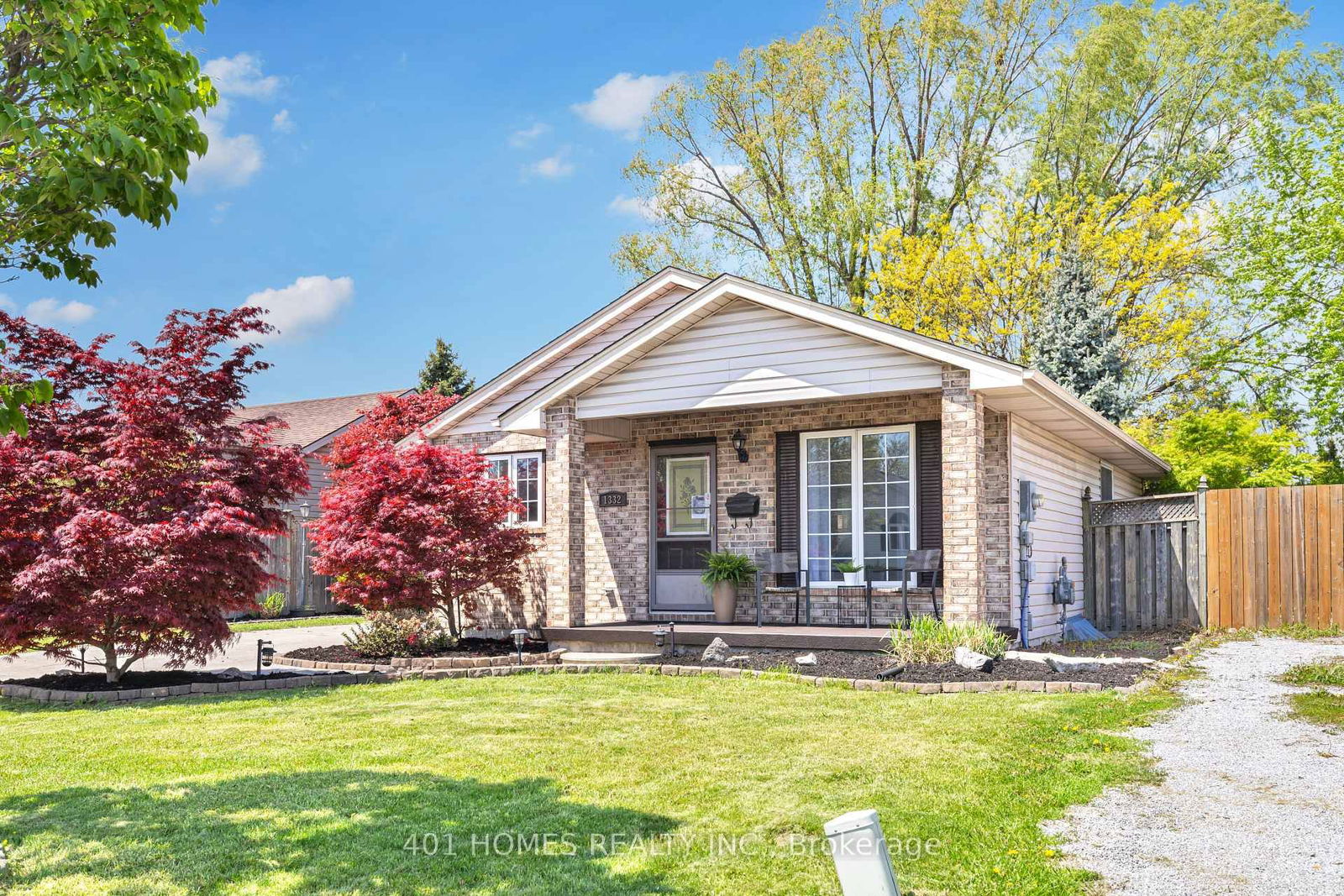 Detached House for sale at 1332 Hansen Crescent, Windsor, N8W 5M8 - MLS: X12133536