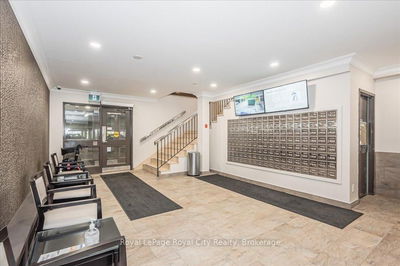 Unit 311 — 19 Woodlawn Rd, Guelph - Riverside Park image-0-4