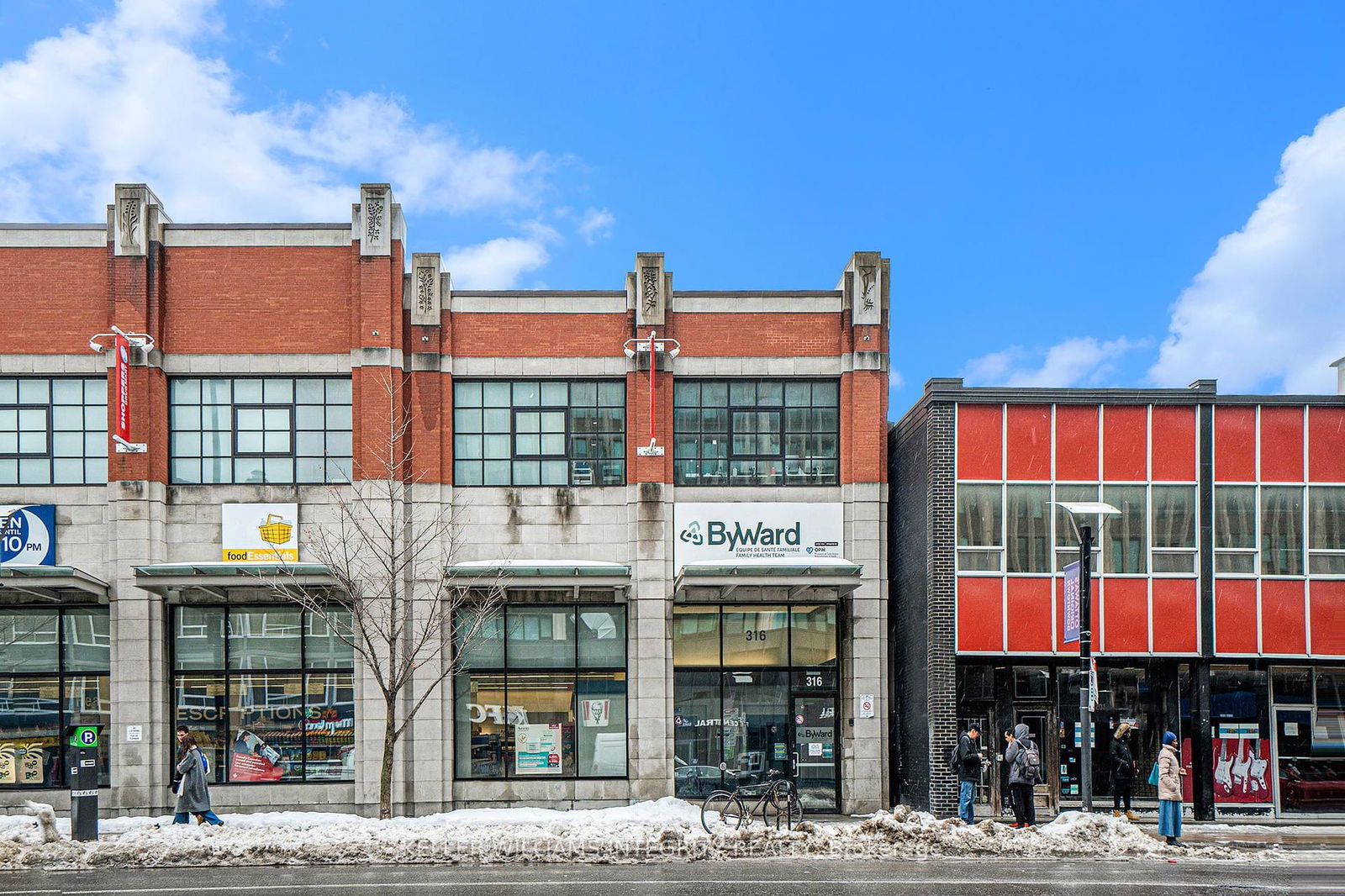 Condo for lease at 201-316 Rideau Street, Ottawa, Sandy Hill, K1N 5Y5 - MLS: X12133674