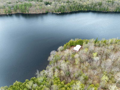 1407 St Andrews Lake Lane, Godfrey - Frontenac Centre image-0-2