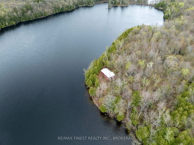 1407 St Andrews Lake Lane, Godfrey - Frontenac Centre image-0-3