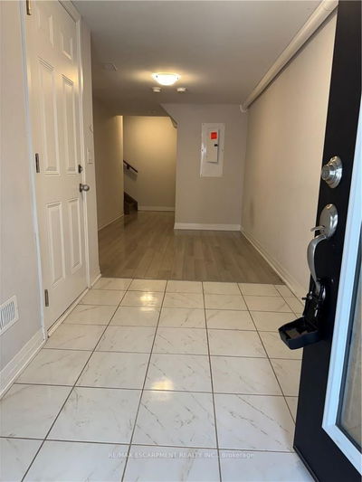 Unit 910 — 585 COLBORNE St, Brantford -  image-0-2