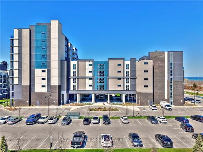 Unit 443 — 16 Concord Pl, Grimsby - Grimsby Beach