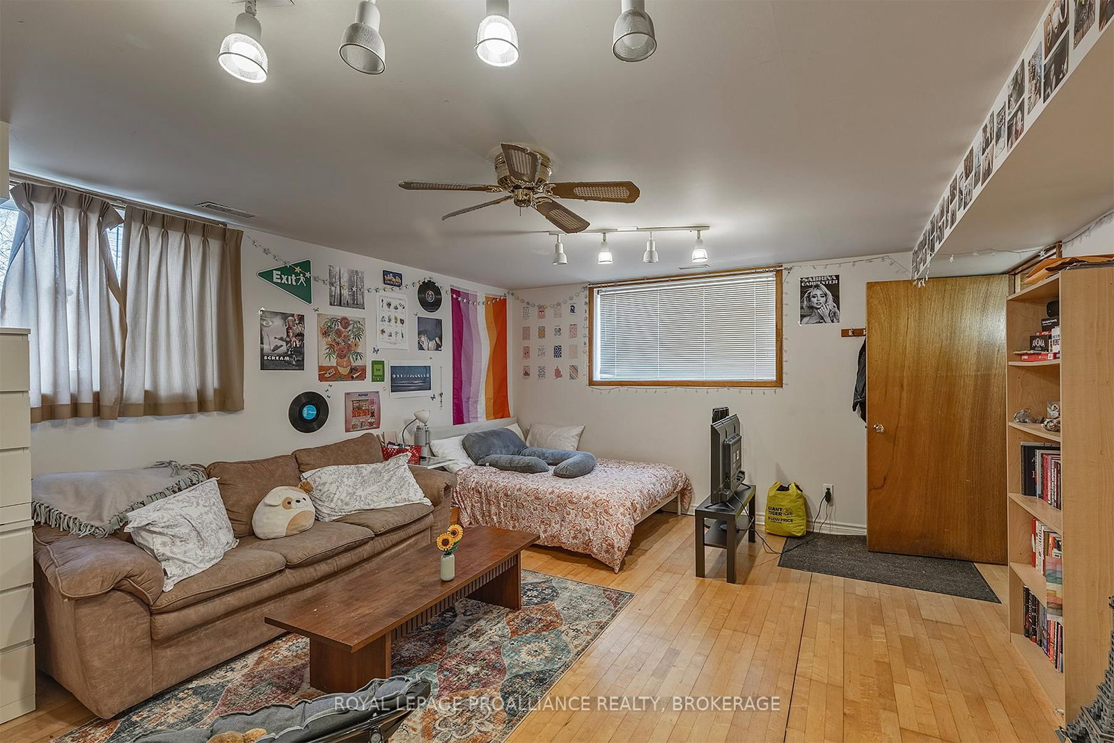 Listing Image 50