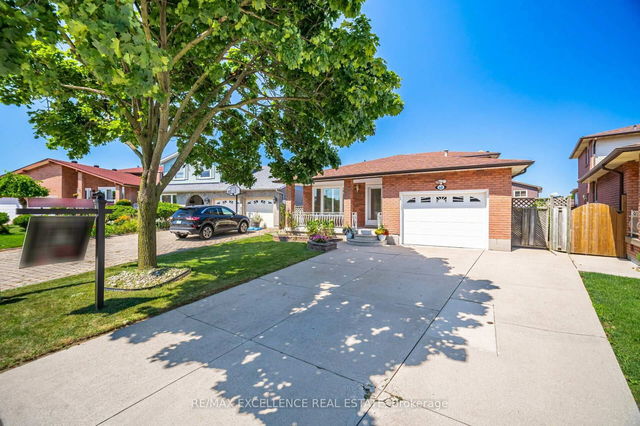 60 Indian Crescent