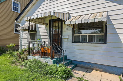 79 Carlton St, St. Catharines - Haig image-0-2