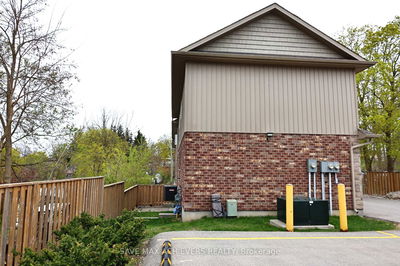 Unit 3 — 35 Shamrock St, Cambridge -  image-0-3