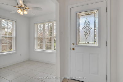 1606 Ramblewood Dr, Peterborough West - 2 South image-0-2