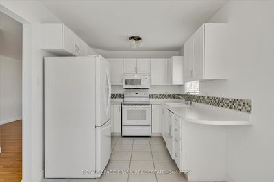 1606 Ramblewood Dr, Peterborough West - 2 South image-0-4