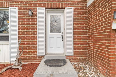 27 Hallmark St, Brantford -  image-0-3