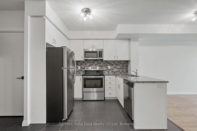 Unit 807 — 53 Arthur St, Guelph - St. Patrick's Ward image-0-3