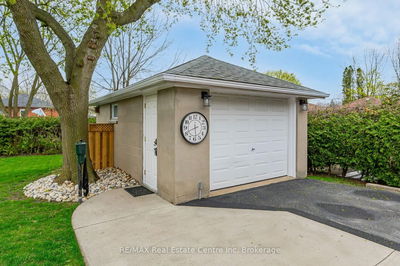 21 NORMANDY Dr, Guelph - St. George's image-0-1