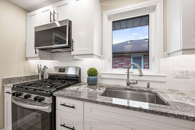 21 NORMANDY Dr, Guelph - St. George's image-0-4