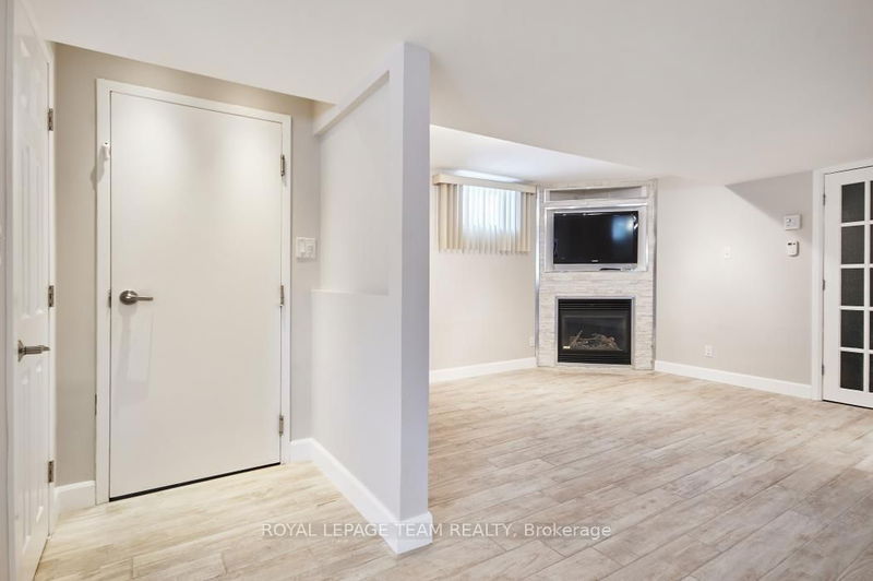 Room2