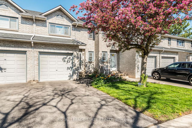 27 - 2 Royalwood Court