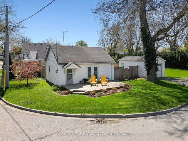 9 Paxton Avenue