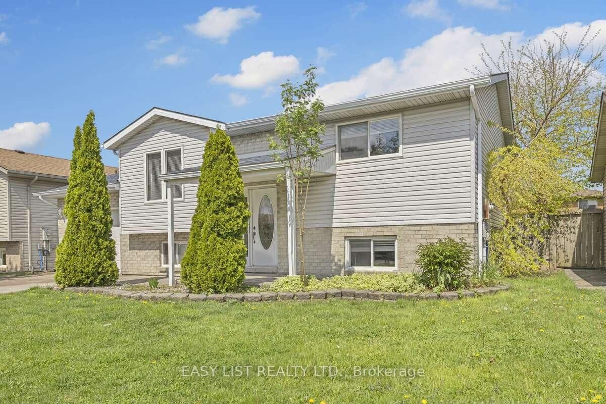 Detached House for sale at 2956 Alderbrook Drive, Windsor, N8W 5H5 - MLS: X12134312