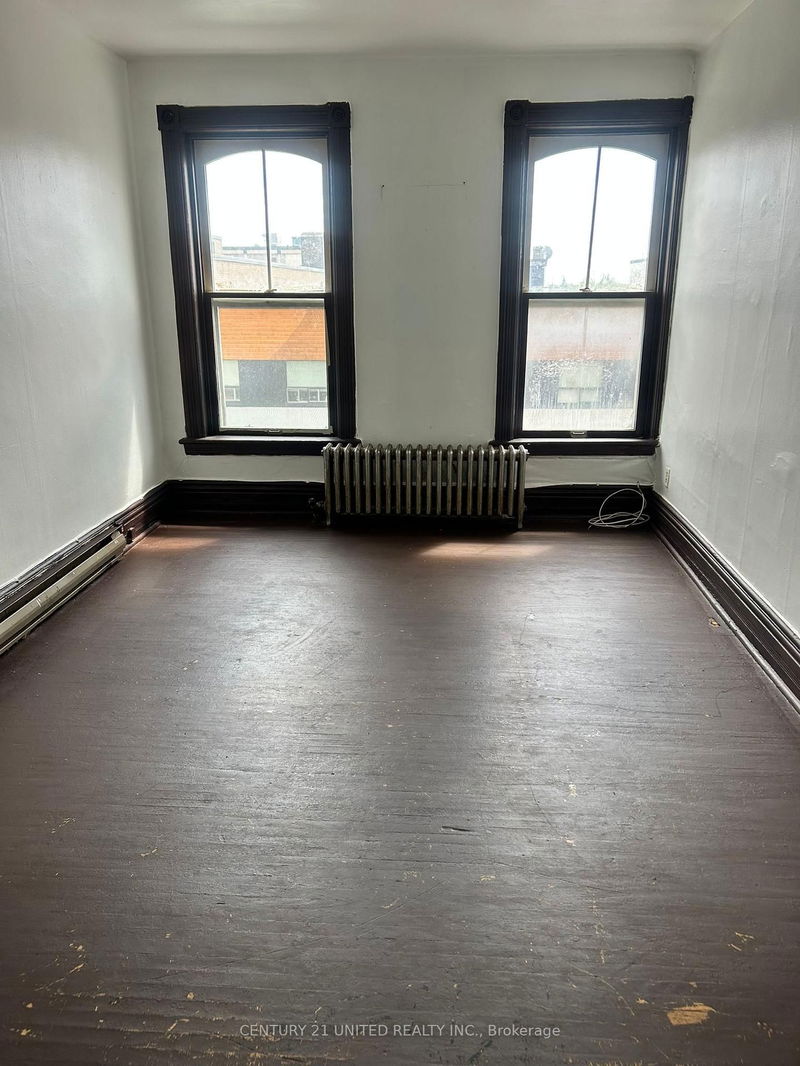 Room2