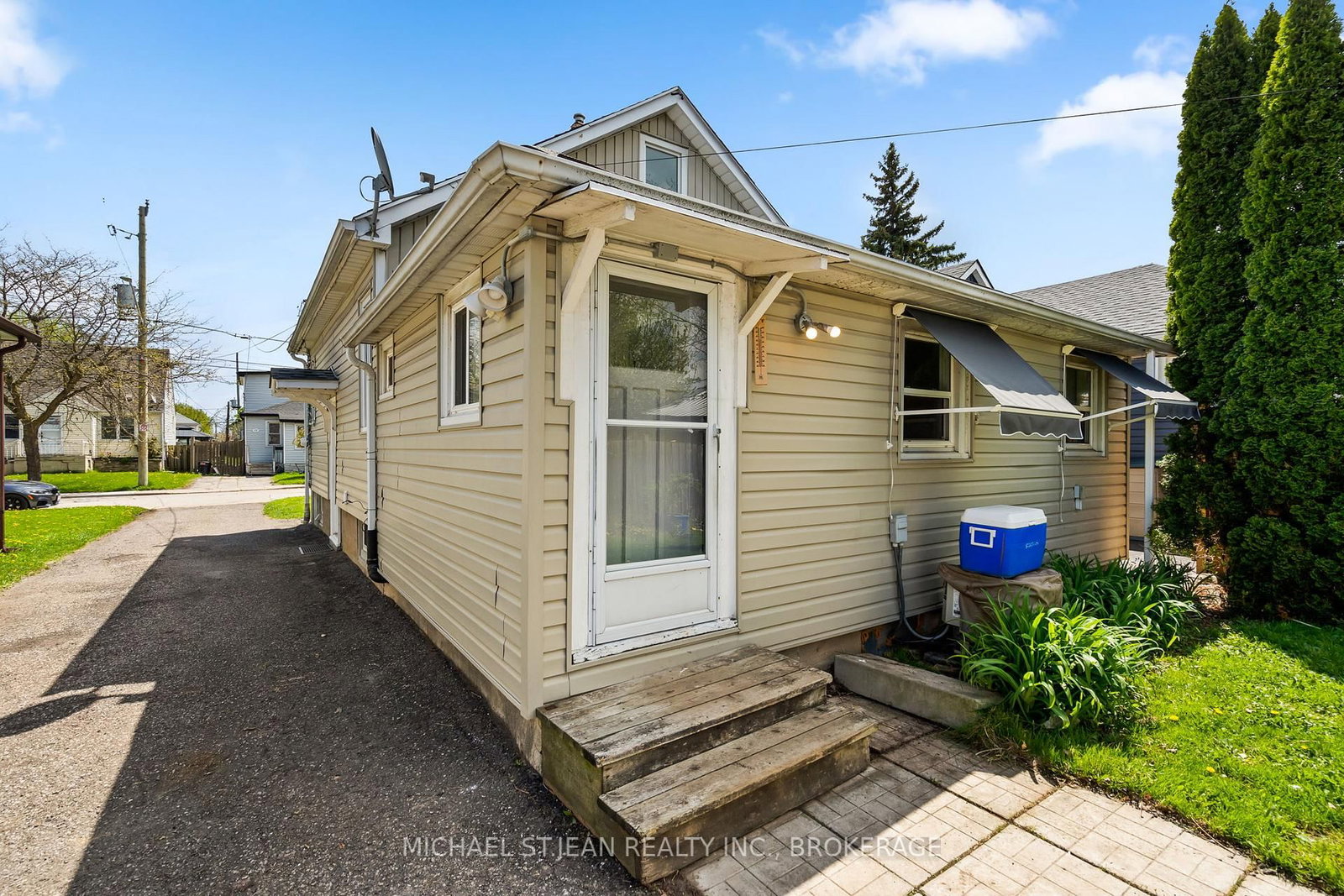 Listing Image 18