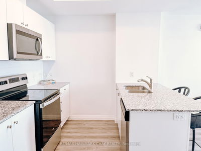 Unit 2401 — 108 Garment St, Kitchener -  image-0-1
