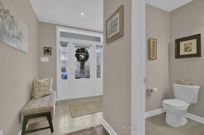 204 Piazza Circ, Ottawa - Barrhaven - Strandherd image-0-2