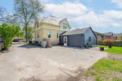 8562 Glendon Dr, Strathroy-Caradoc - Mount Brydges image-0-3