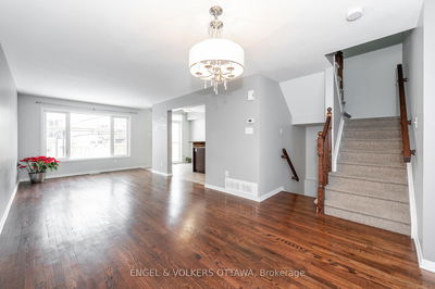 217 Rolling Meadow Cres, Orleans - Mer Bleue/Bradley Estates/Anderson Park image-0-4