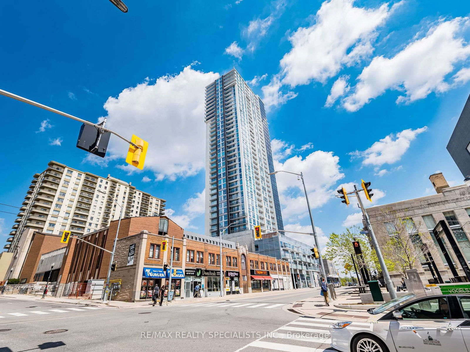 Condo for sale at 1112-60 Frederick Street, Kitchener, N2H 0C7 - MLS: X12134559