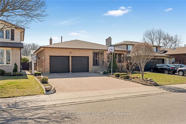 36 Skylark Drive