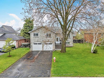50 Davey Cres, Loyalist - Amherstview image-0-1