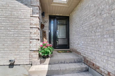 27 Amber Dr, Thames Centre - Rural Thames Centre image-0-3