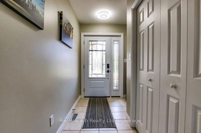 27 Amber Dr, Thames Centre - Rural Thames Centre image-0-4