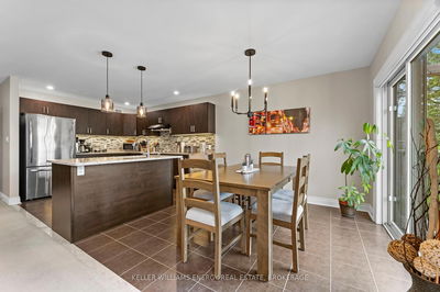 104 Bowen Dr, Peterborough North - 1 North image-0-4