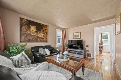 513 Speedvale Ave, Guelph - Victoria North image-0-3